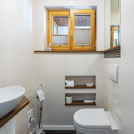 Apartment Haus Regina